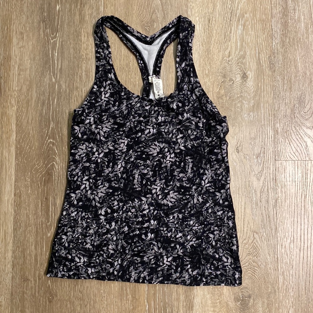 Lululemon Size 2 Workout Tank